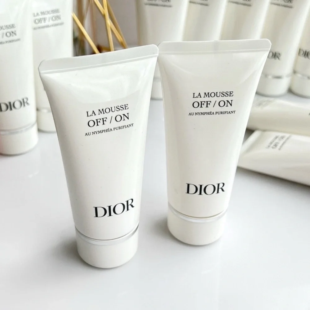 Dior La Mousse On/Off Foaming Face Cleanser - Picture 2 of 5